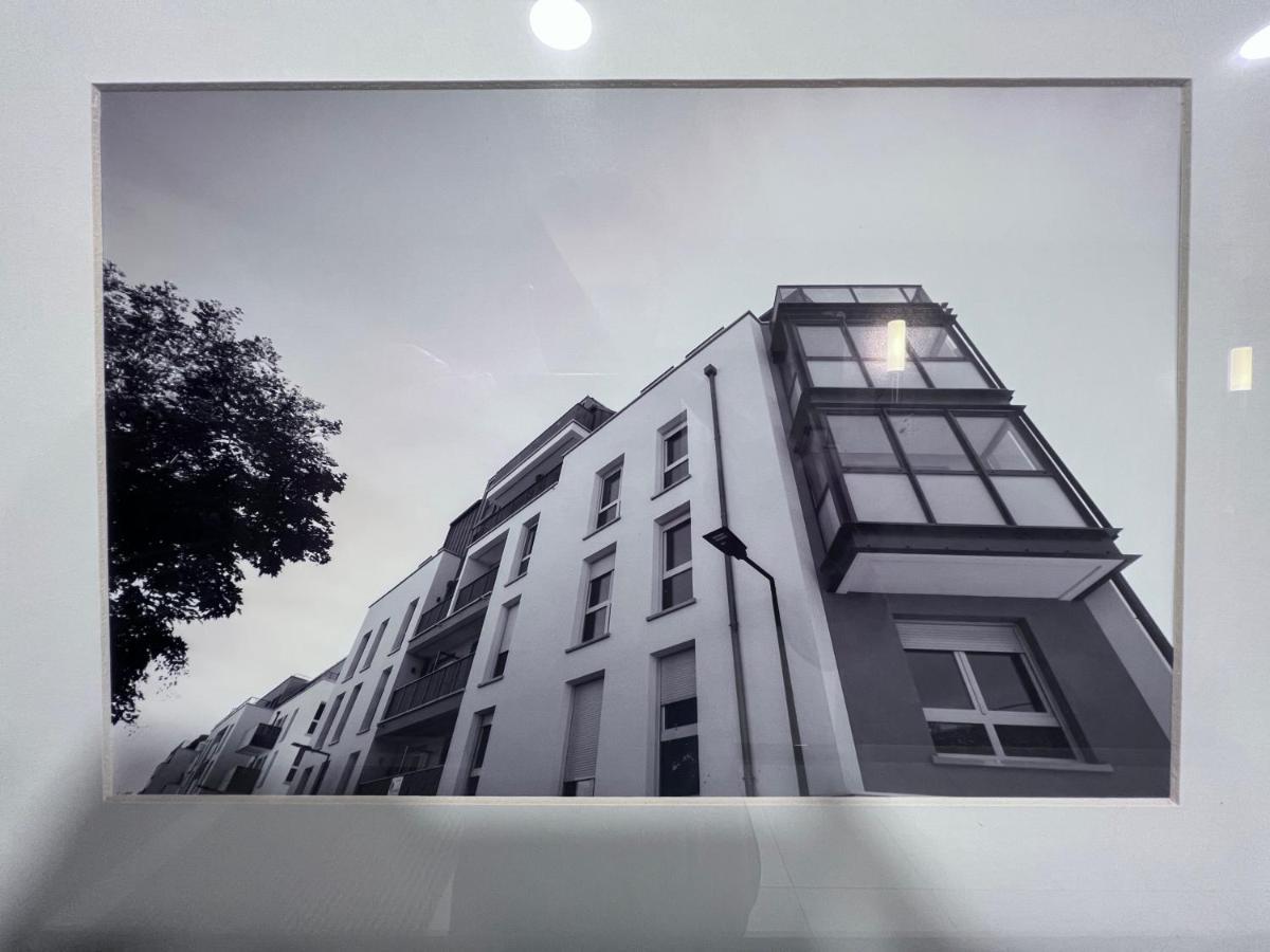 Chambre Individuelle Dans Un Appartement A 37 De Champs Elysees Sartrouville Exteriér fotografie