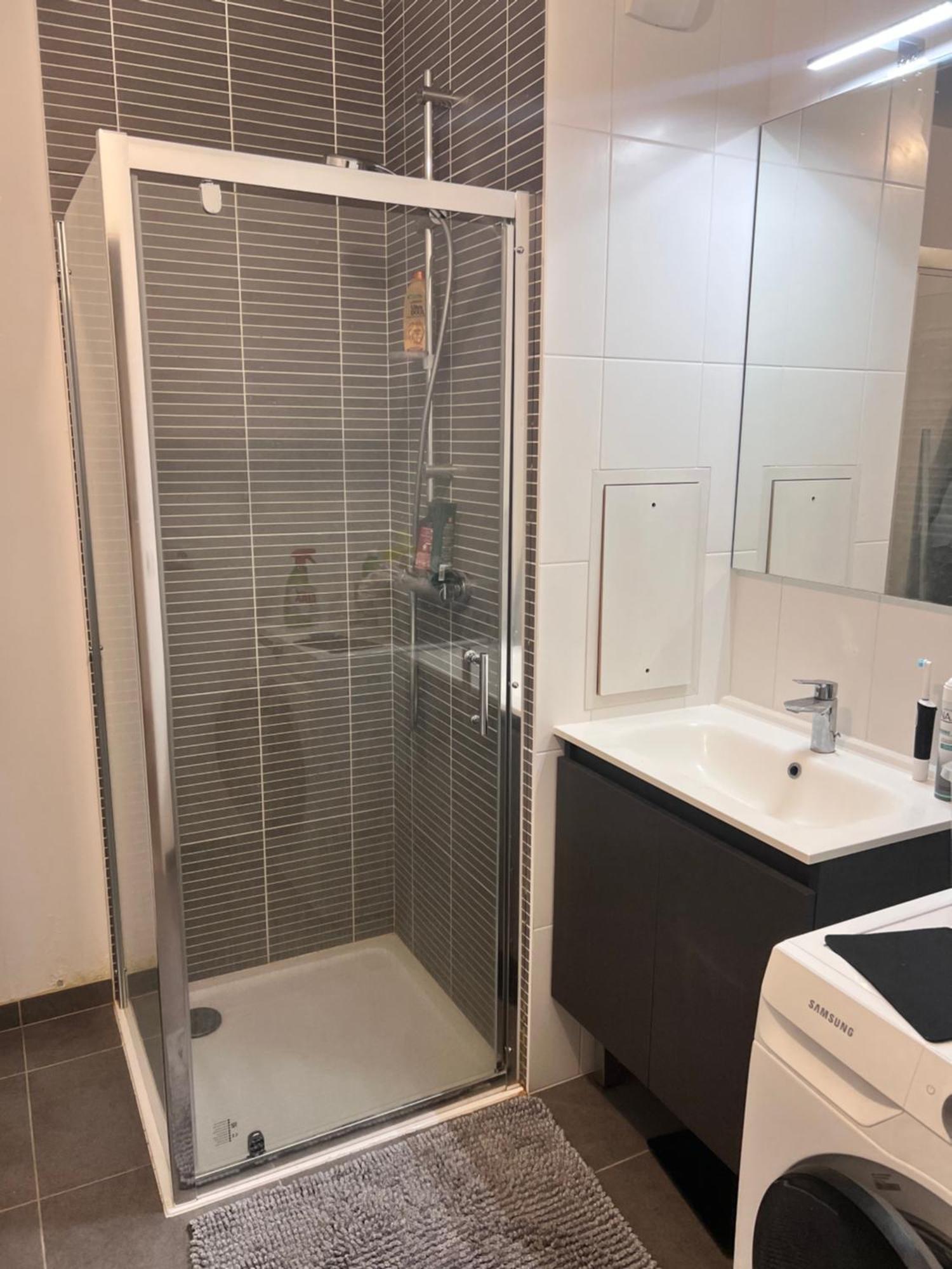 Chambre Individuelle Dans Un Appartement A 37 De Champs Elysees Sartrouville Exteriér fotografie